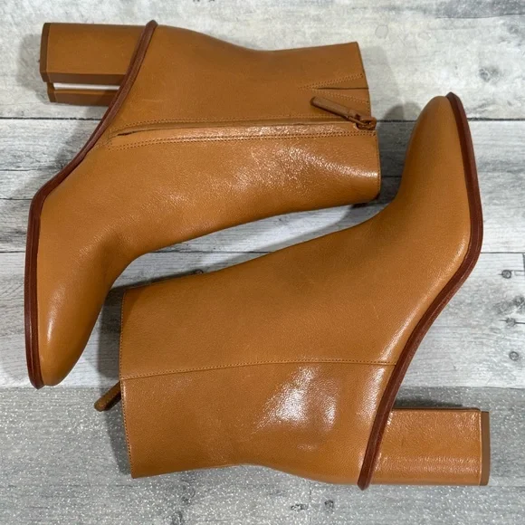 TORY BURCH BROOKE STAMPED HEEL BOOTIE IN CARAMEL CORN - SZ-10.US - Picture 8 of 12